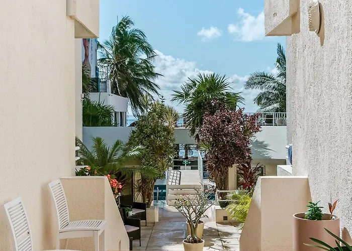 Hotel Luciana Hotel&beach Club 4*