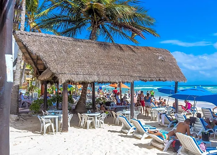 Luciana & Club Playa del Carmen